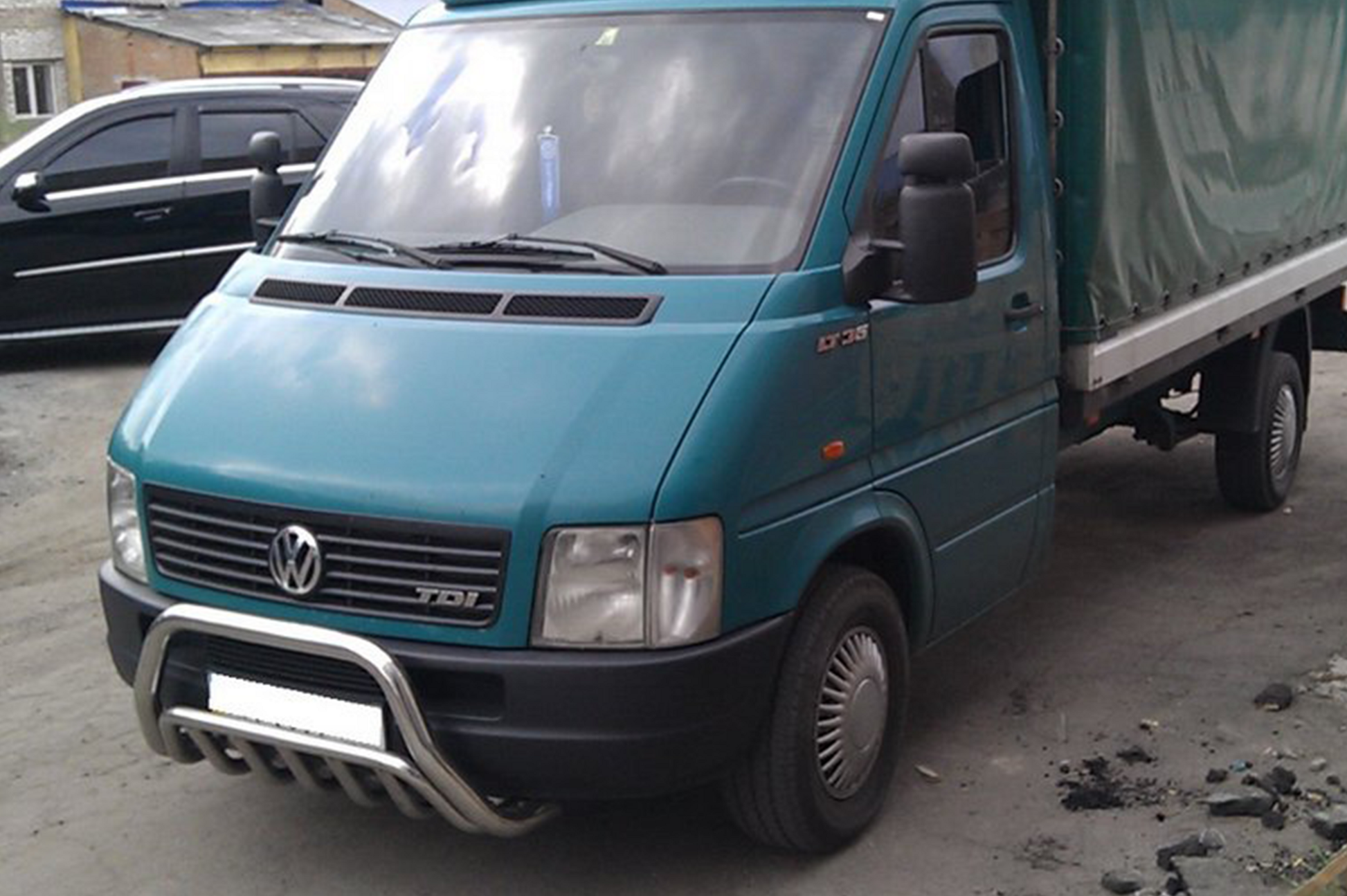 Bull Bar WT002 (Stainless Steel) for Volkswagen LT 1995-2006 - image 2