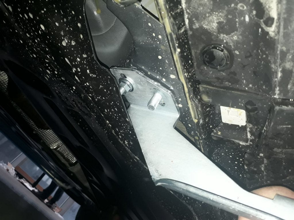 Lateral platforms Allmond Black (2 pieces, aluminum) for Ford Kuga/Escape 2013-2019 - image 2
