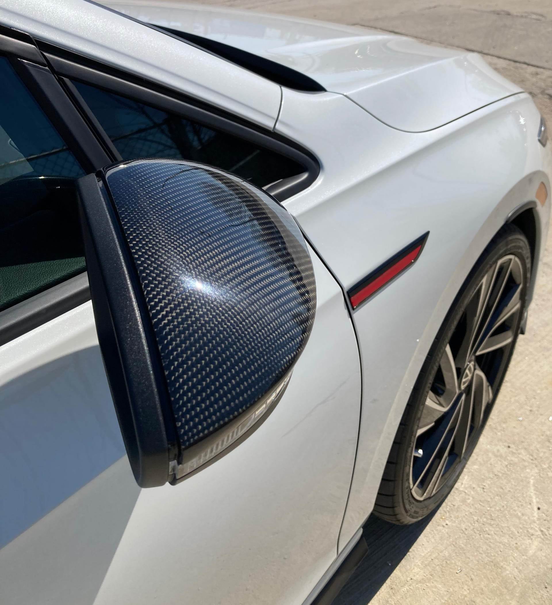 Mirror Covers (Carbon) for Volkswagen Golf 8 2019- - image 2