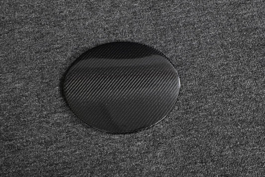 Overlay on the gas tank hatch (Carbon) for Maserati GranTurismo 2007-2019 - image 2