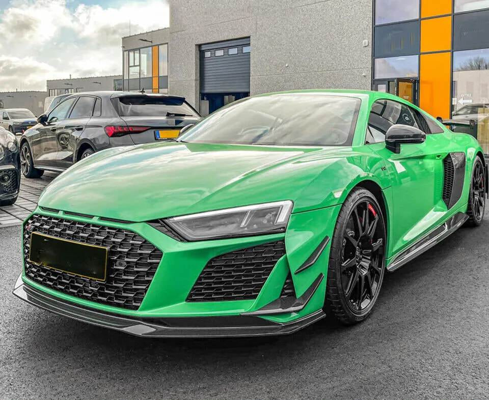 Front Bumper Lip V2 (2023+, Carbon) for Audi R8 2015- - image 4