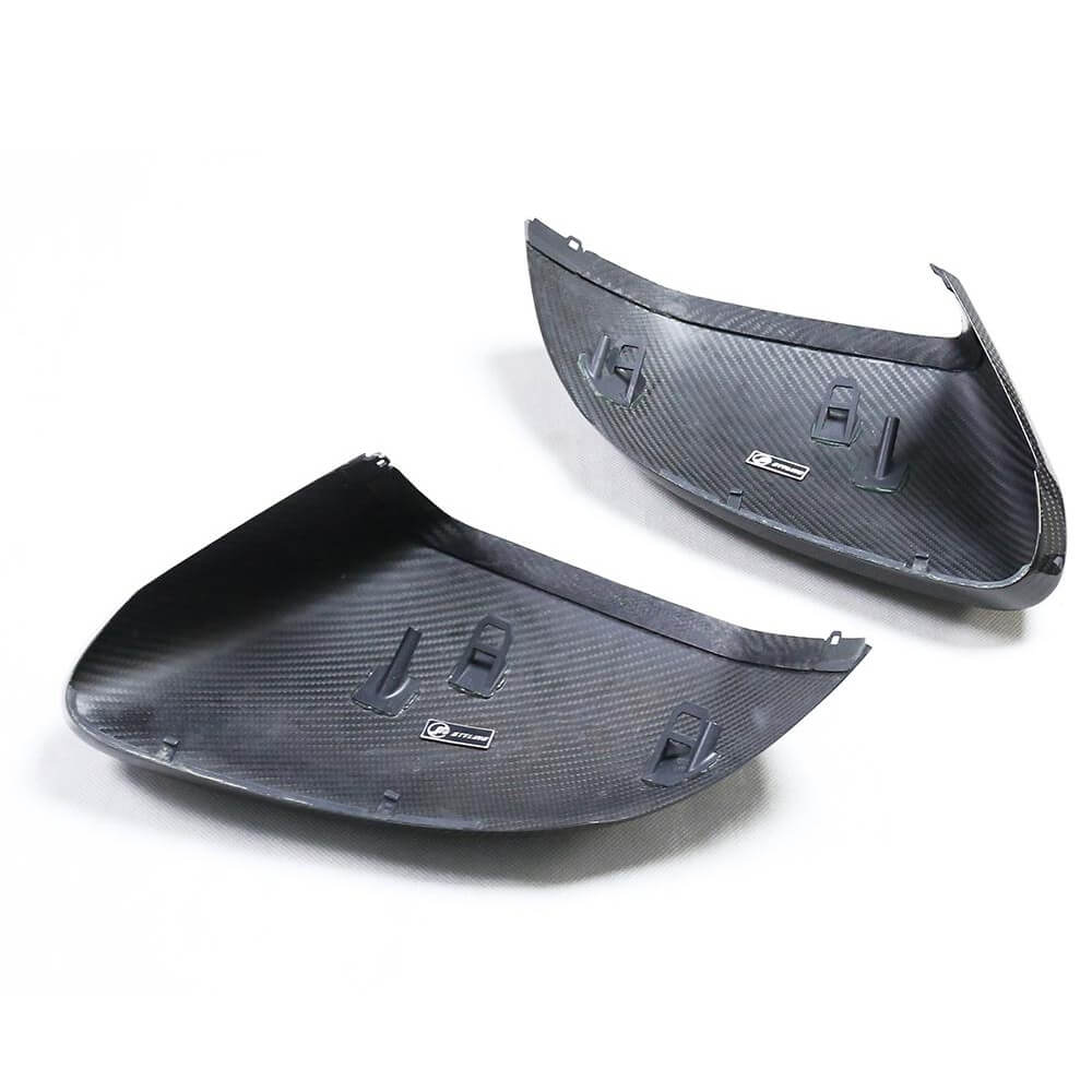 Mirror Covers Dry Carbon Fiber V1 for Lamborghini Urus - image 4