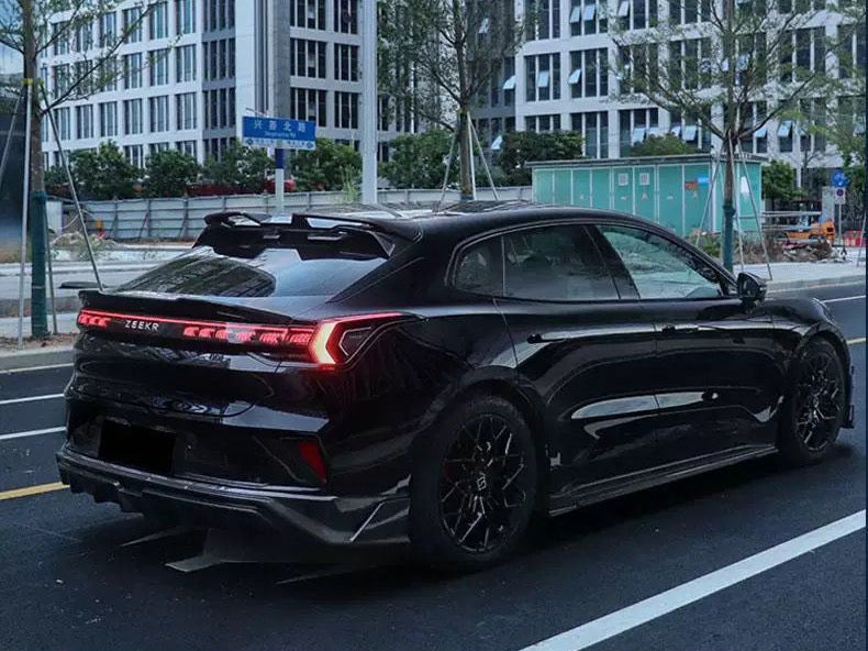 CXW-Style Body Kit (for 2024+, Carbon) for Zeekr 001 2021- - image 4