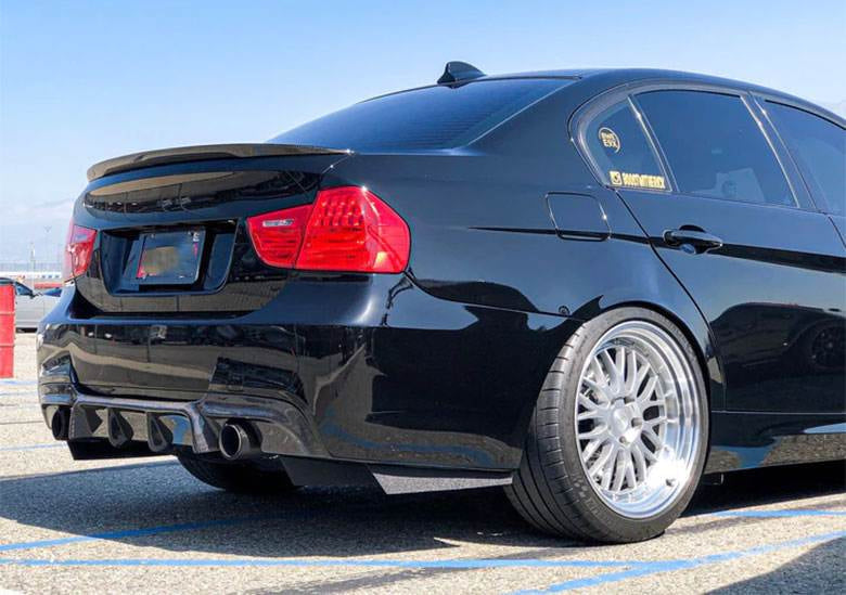Rear Bumper Diffuser V1 for E90 M-Sport, Carbon for BMW 3 Series E90/E91 2005-2011 - image 5