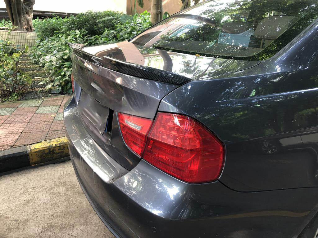 M4-Style Spoiler (for E90, Carbon) for BMW 3 Series E90/E91 2005-2011 - image 5