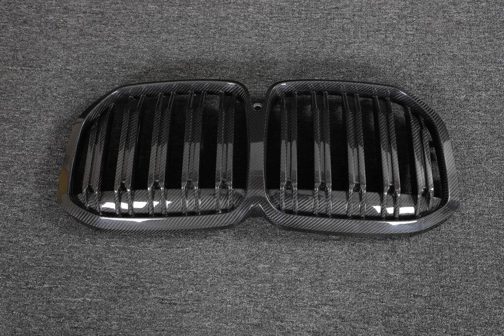 Grilles M-Look (2019-2022, Carbon) for BMW X7 G07 2019- - image 6