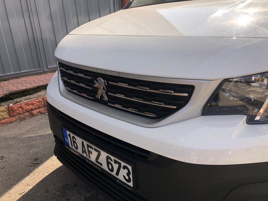 Grid overlays (stainless steel) for Peugeot Partner/Rifter 2019↗ - image 6