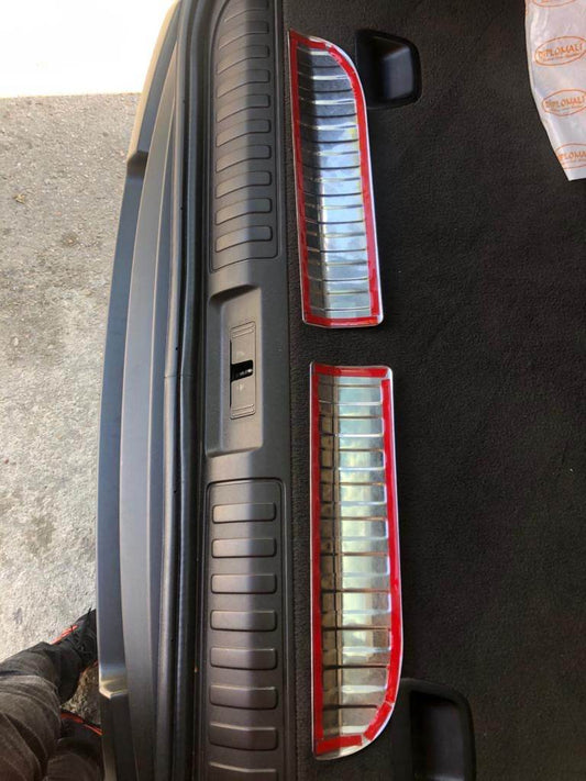 Rear sill pad (stainless) for Range Rover Sport 2013-2022 - Reelken Auto