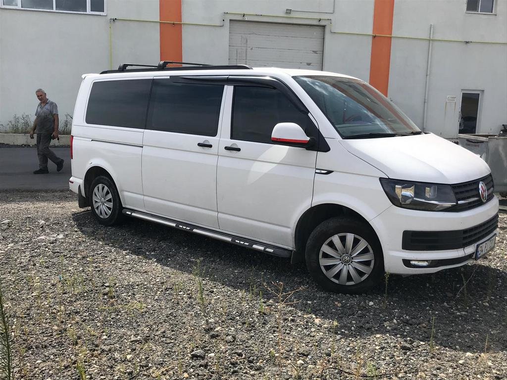 Integrated Roof Rails (black) for Volkswagen T5 Caravelle 2004-2010 - image 4