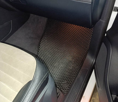 EVA mats (black) for Volkswagen Touareg 2010-2018 - Reelken Auto