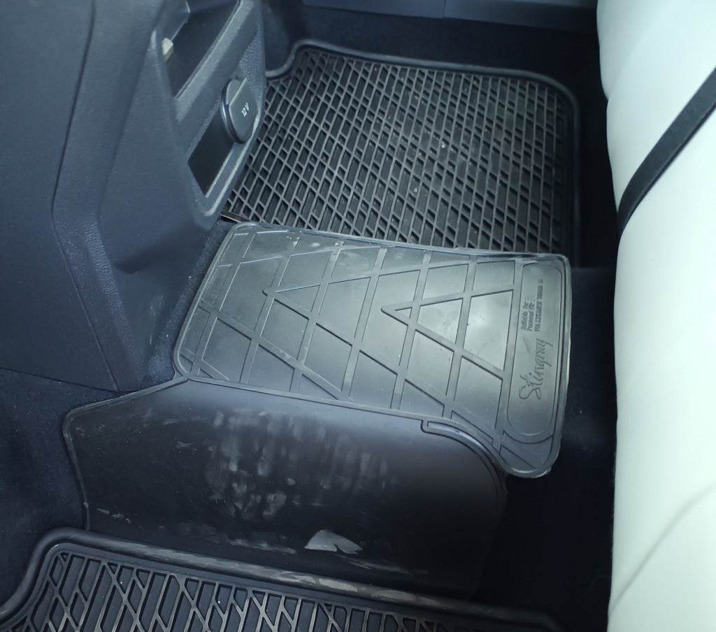 Rear Jumper Mat (Stingray Premium) for Volkswagen Tiguan 2016-2023 - Reelken Auto