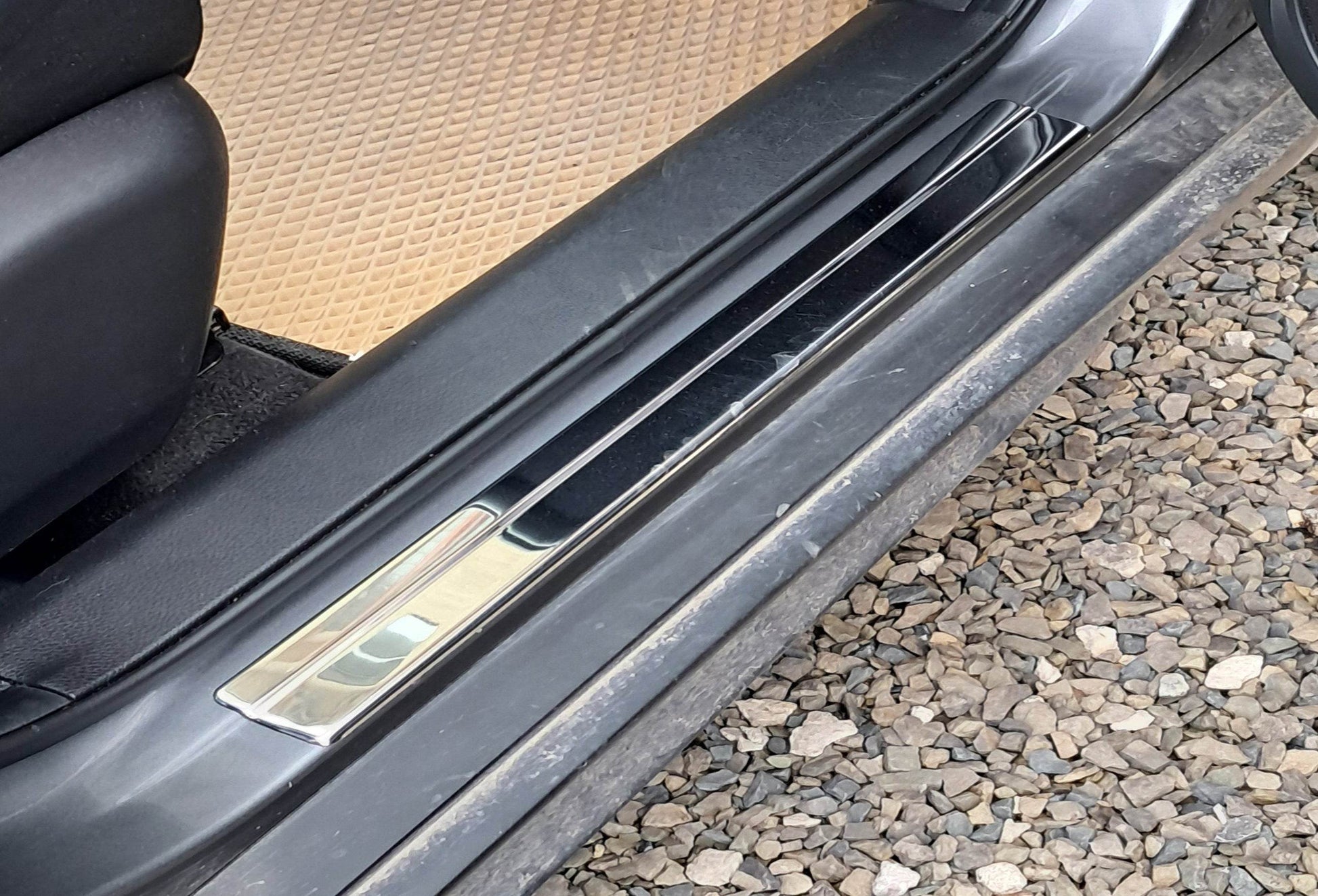 Sill OmsaLine (4 pieces, stainless steel) for Nissan X-trail T32 / Rogue 2014-2021 - Reelken Auto