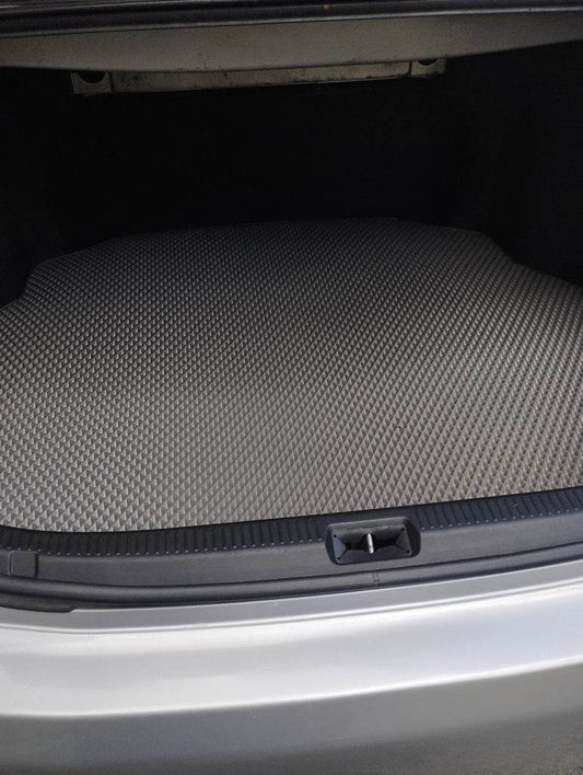 Trunk mat (EVA, gray) for Toyota Camry 2006-2011 - Reelken Auto