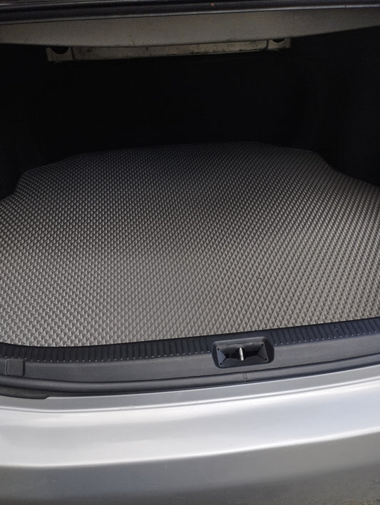 Trunk Mat EVA Gray for Toyota Camry 2006-2011 - image 2