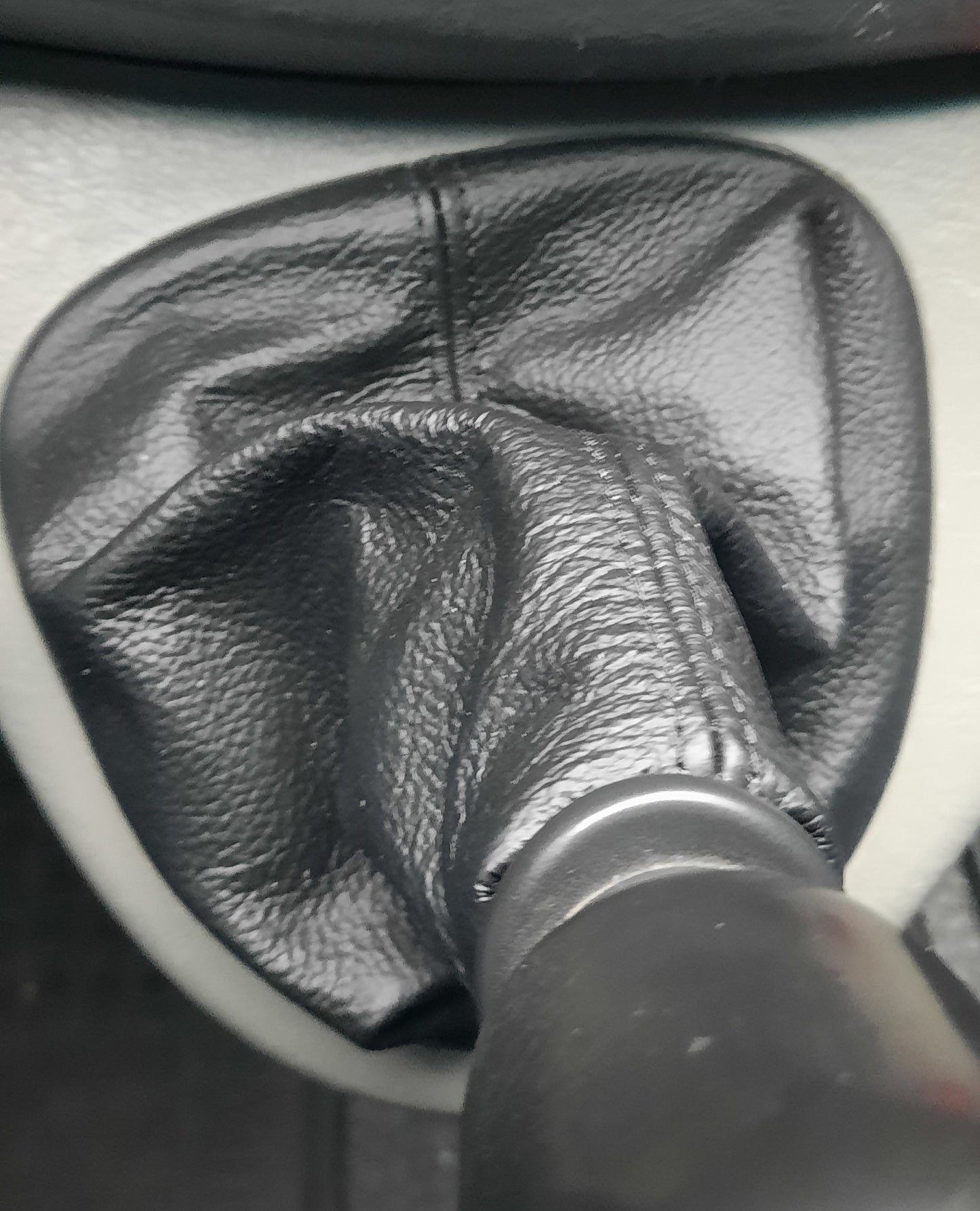 Leather Gear Shift Boot for Renault Trafic 2001-2015 - image 7