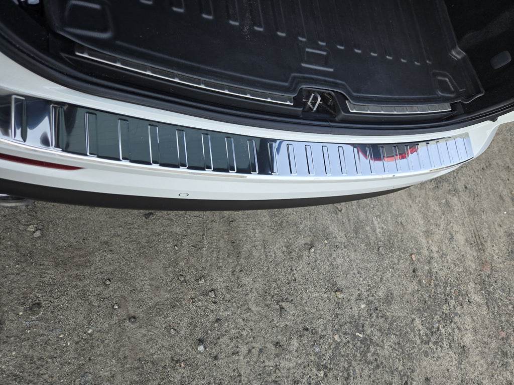 Cover on the rear bumper Carmos gloss (stainless steel) for Volvo XC60 2017↗ - Reelken Auto