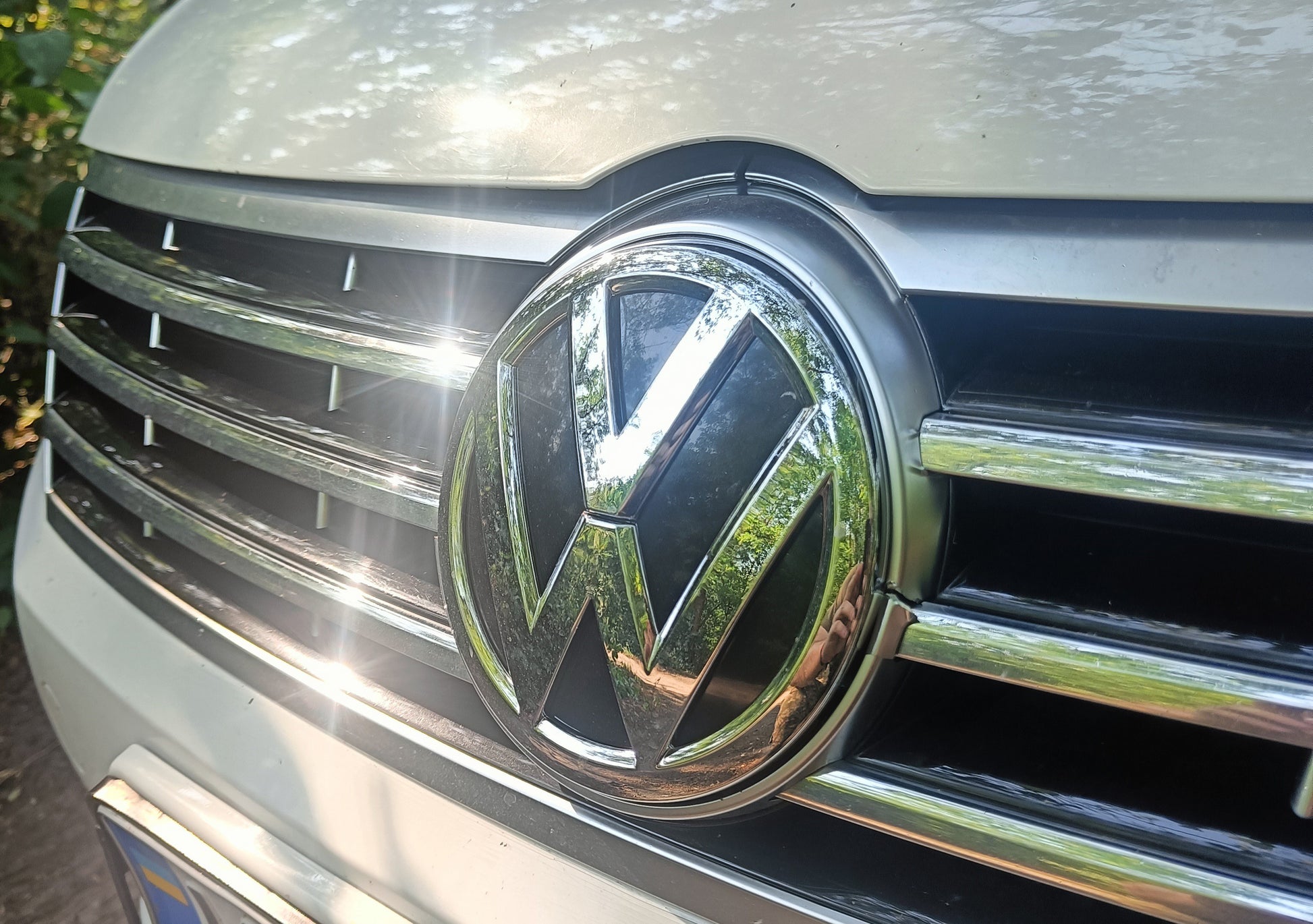 Front badge (2012+, OEM style) for Volkswagen Passat СС 2008-2017 - image 1