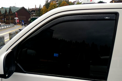 In-channel window deflectors (2 pcs, HIC) for Volkswagen T5 Multivan 2003–2010 - image 1