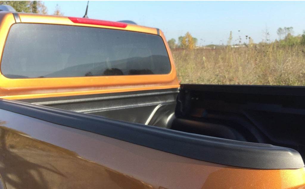 Overlay on the edge of the board (2 pcs) for Nissan Navara/NP300 2016- - Reelken Auto