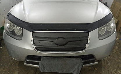 Winter grille 2005-2010 (upper) for Hyundai Santa Fe 2 2006-2012 - image 1