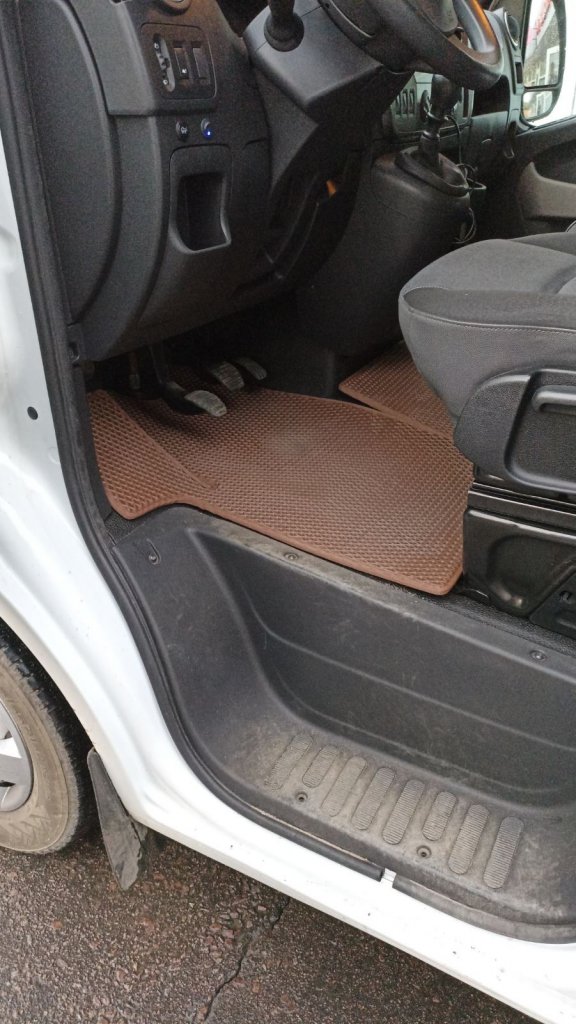 EVA Floor Mats (brick red) for Renault Master 2011-2023 - image 4