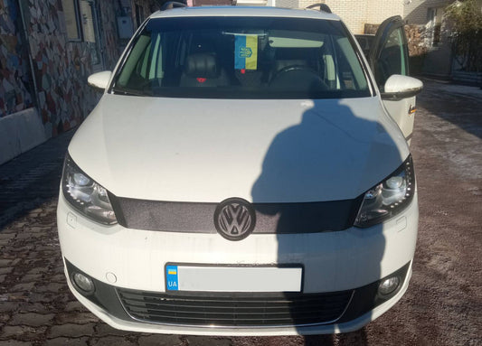 Winter cover on the grille (top) for Volkswagen Caddy 2010-2015 - image 2