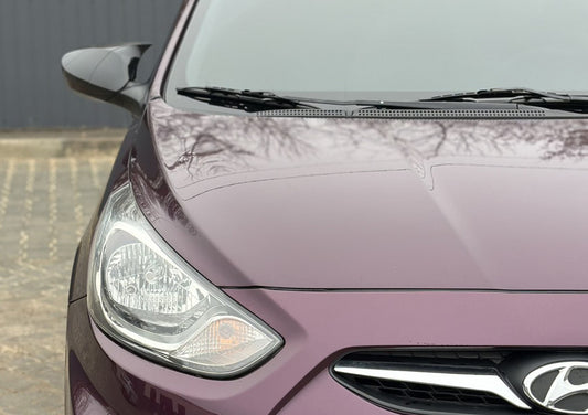 Mirror covers with turn signal cutout BMW-style (2 pcs) for Hyundai Accent 2011-2017 - image 1