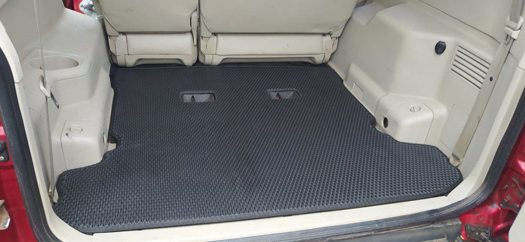 Trunk Mat (EVA, Black) for Mitsubishi Pajero Wagon IV 2006-2021 - image 1