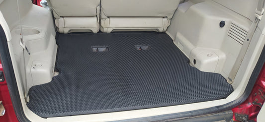 Trunk Mat EVA Black for Mitsubishi Pajero Wagon III 1999-2006 - image 1