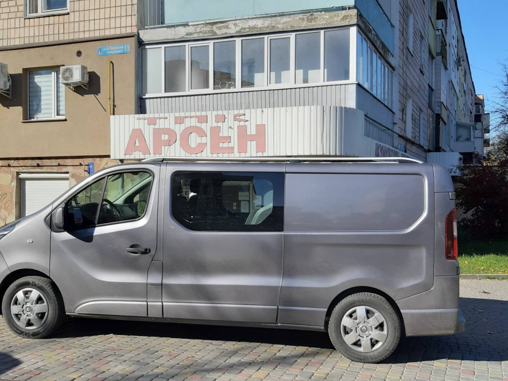 Roof Rails Skyport (silver) for Renault Trafic 2015- - image 9