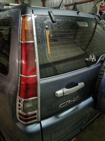 Chrome Tail Light Covers (2 pcs, plastic) for Honda CRV 2001-2006 - image 2