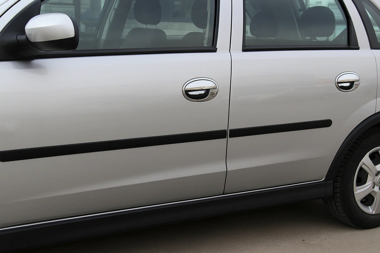 Chrome Door Handle Covers with Trim (8 pcs, Stainless Steel) for Opel Corsa C 2000-2006 - image 1