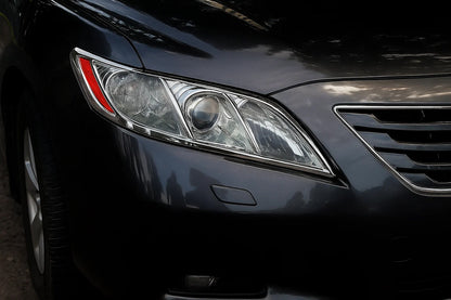 Headlight covers (2 pcs, plastic) for Toyota Camry 2006-2011 - image 1