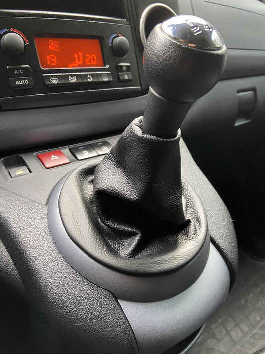 Gear Shift Boot Leather for Peugeot Partner Tepee 2008-2018 - image 2