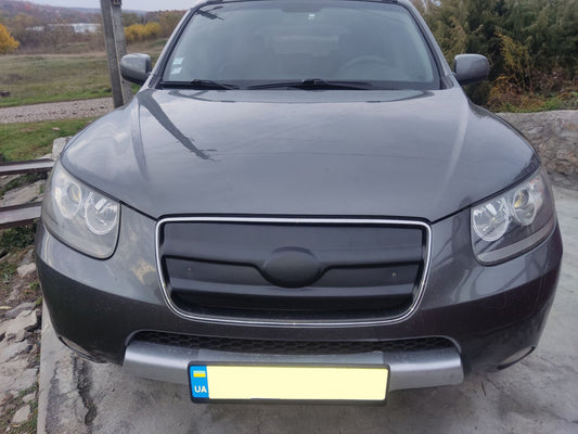 Winter grill 2005-2010 (top) for Hyundai Santa Fe 2 2006-2012 - image 2