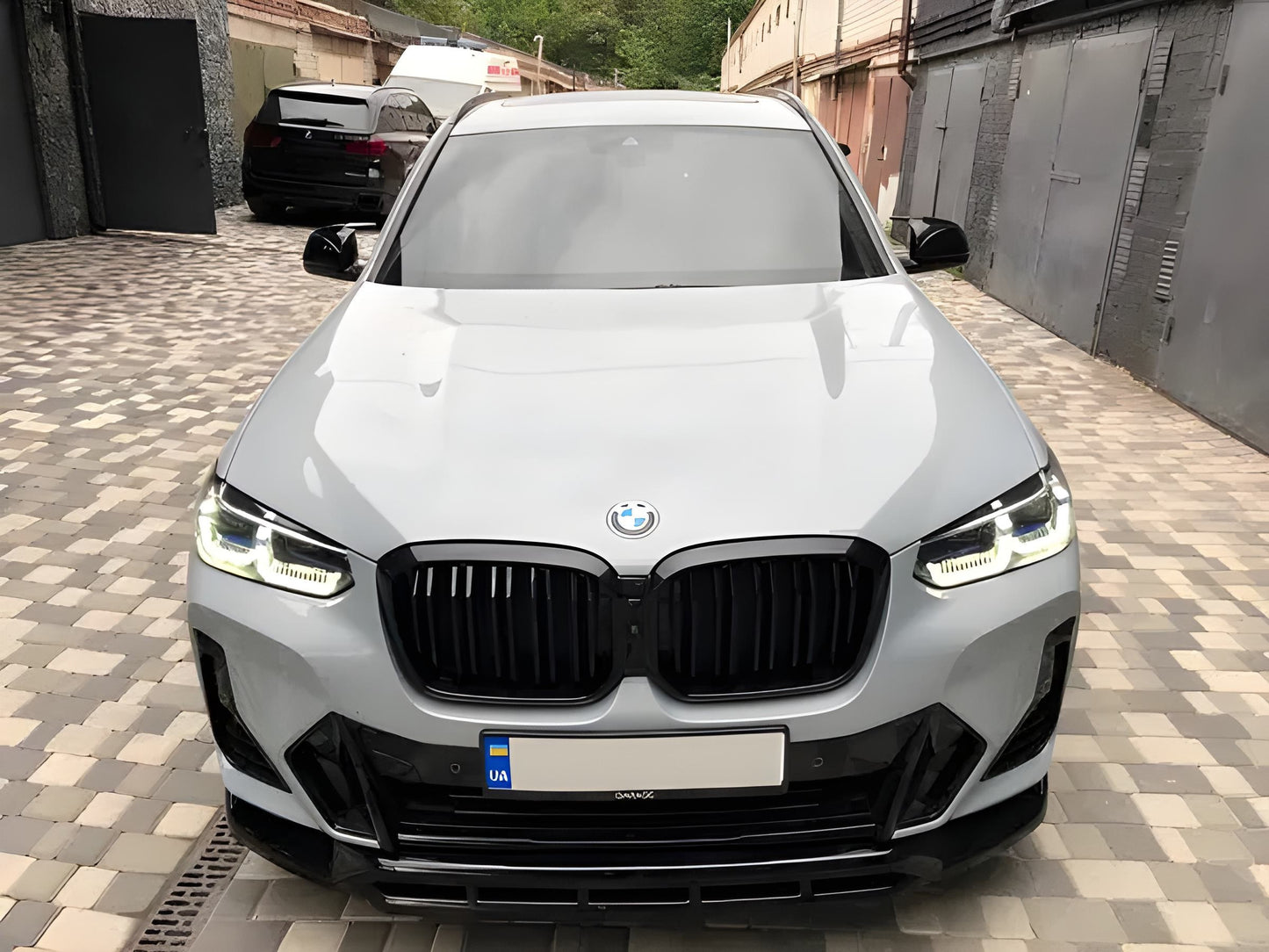 Kidneys M-Look (2021+, Gloss Black) for BMW X3 G01 2018- - image 3
