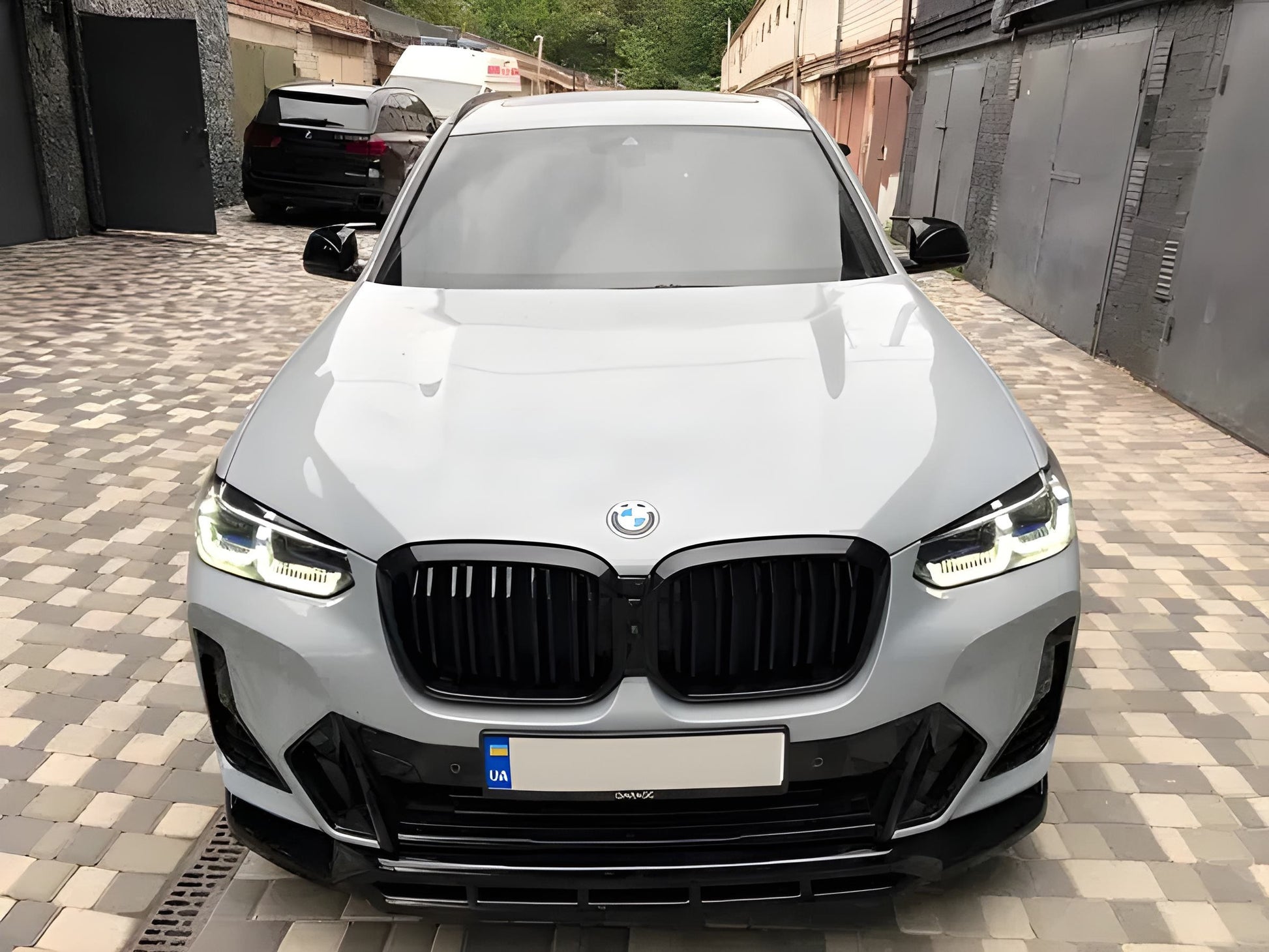 Kidneys M-Look (2021+, Gloss Black) for BMW X3 G01 2018- - image 3