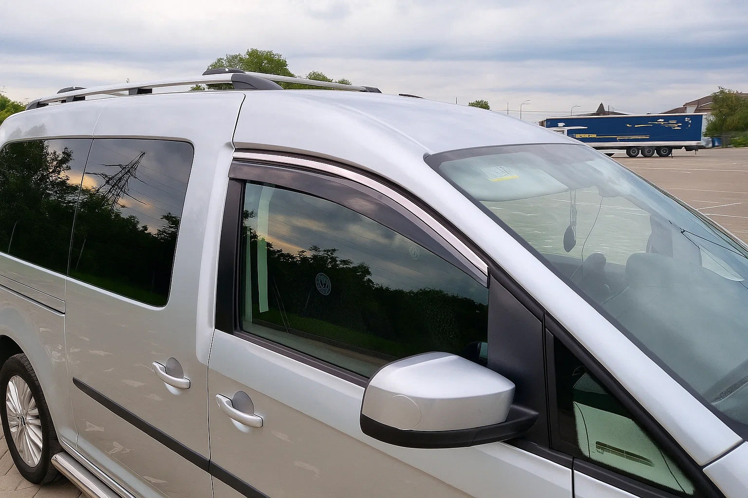 Window Deflectors with Chrome Trim Niken Luxury (2 pcs) for Volkswagen Caddy 2015-2020 - image 3