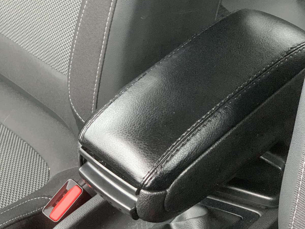 Armrest (into cup holder) for Renault Megane IV 2016-2025 - image 1