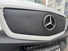 Winter grille trim V1 (2013↗) for Mercedes Sprinter W906 2006-2018 - image 2