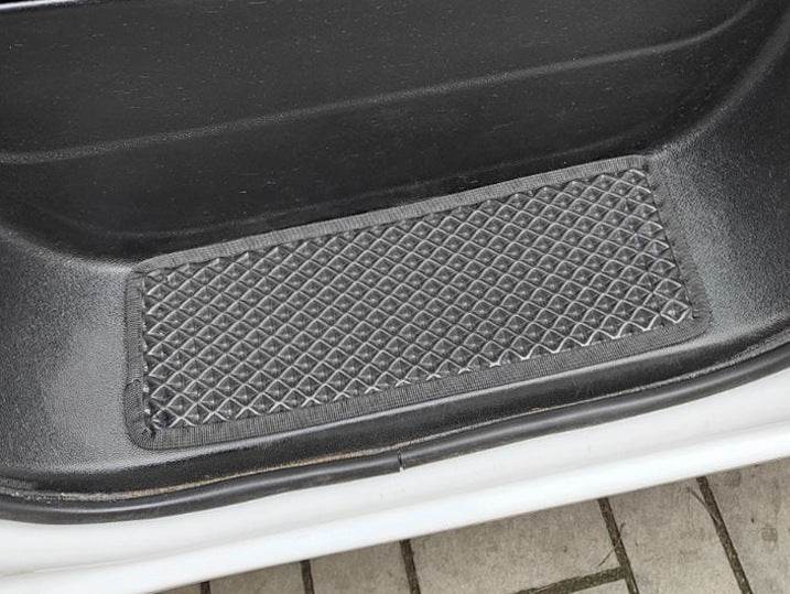 Door sills (2 pieces, EVA, black) for Opel Movano 2010-2021 - Reelken Auto