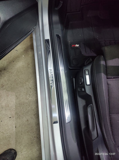 Stainless Steel Door Sill Protectors OmsaLine (4 pcs) for Volkswagen Passat B8 2015-2023 - image 4