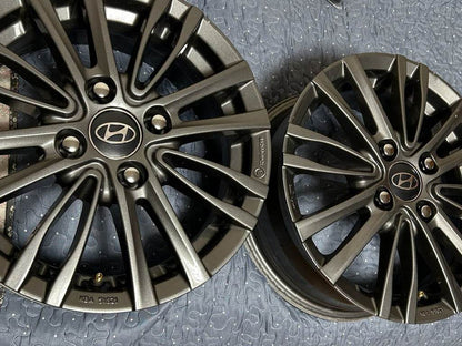 Wheel caps black hyun60tur-bl (59mm by 55mm, 4 pcs) for Hyundai - Reelken Auto