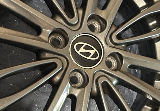 Wheel caps black hyun60tur-bl (59mm by 55mm, 4 pcs) for Hyundai - Reelken Auto