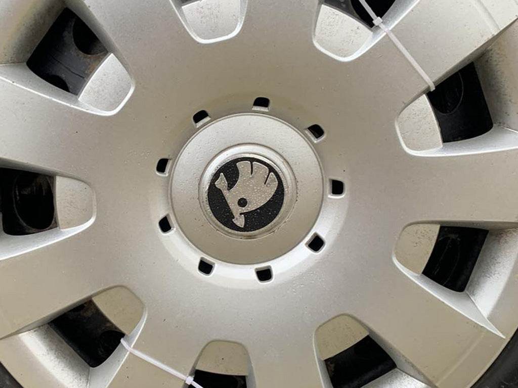 Stickers for discs 60 mm 8932A (4 pcs.) for Skoda - Reelken Auto