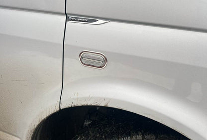 Chrome overlays for the turn signals (2 pieces, stainless steel) for Volkswagen T5 Multivan 2003-2010 - Reelken Auto