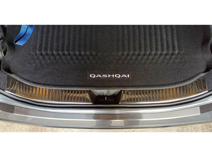 Cover on the rear threshold Carmos (stainless steel) for Nissan Qashqai 2021↗ - Reelken Auto