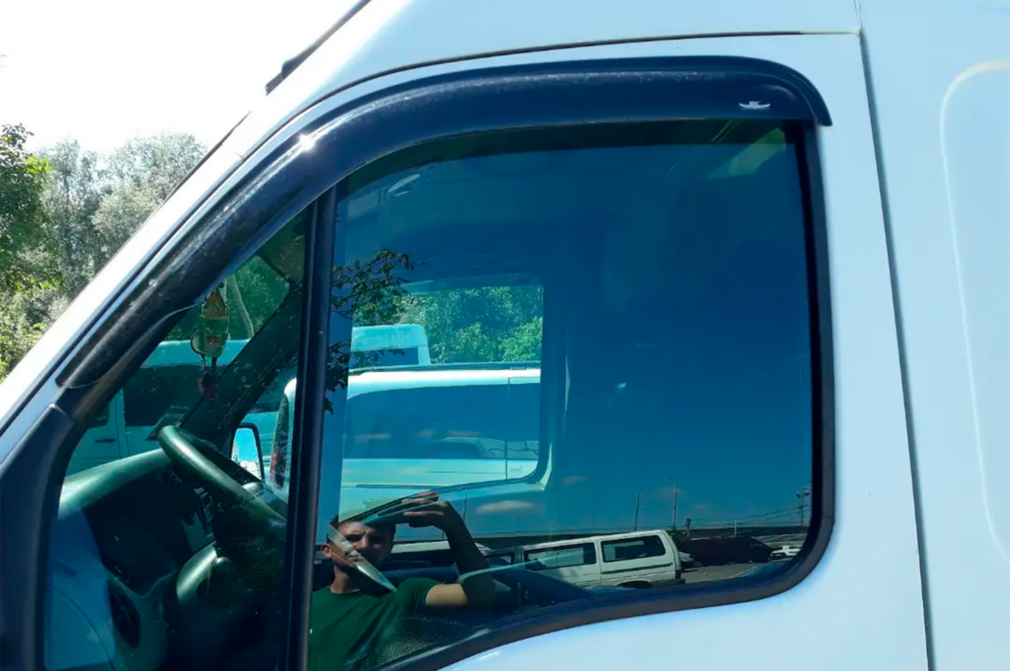 Window Deflectors (2 pcs, HIC) for Renault Master 1998-2010 - image 2