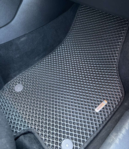 EVA Floor Mats (black) for Volkswagen Golf 6 2008-2014 - image 1