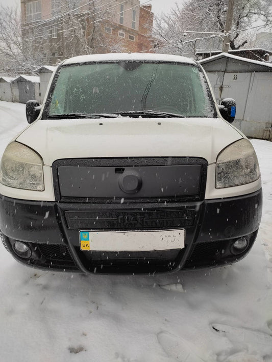 Upper winter grill cover for Fiat Doblo I 2005-2010 - image 1